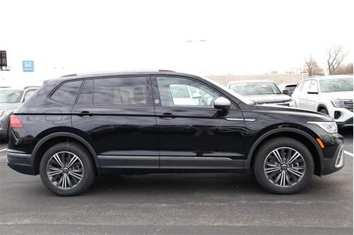 2024 Volkswagen Tiguan 2.0T Wolfsburg Edition