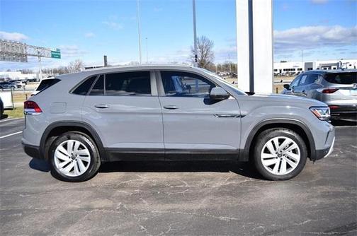 2021 Volkswagen Atlas Cross Sport 2.0T SE w/Technology 4MOTION