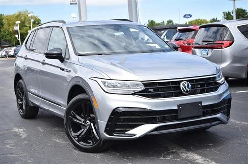 2024 Volkswagen Tiguan 2.0T SE R-Line Black 4MOTION