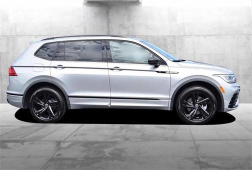 2024 Volkswagen Tiguan 2.0T SE R-Line Black 4MOTION
