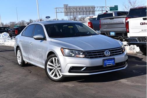 2019 Volkswagen Passat 2.0T Wolfsburg
