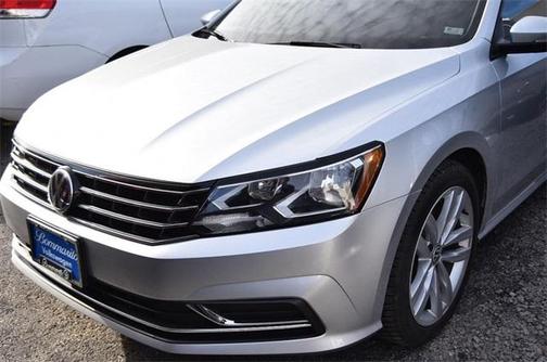 2019 Volkswagen Passat 2.0T Wolfsburg