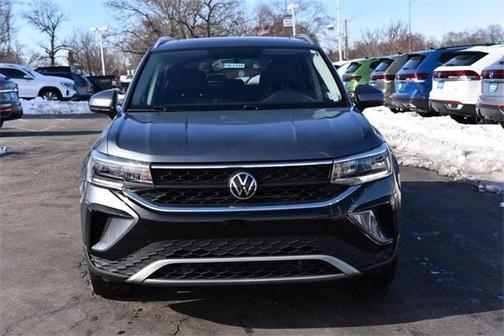 2022 Volkswagen Taos 1.5T SE