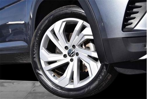 2023 Volkswagen Atlas 3.6L SE w/Technology