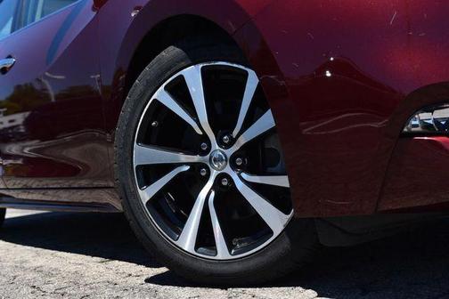 Coulis Red 2017 Nissan Maxima 3.5 Platinum