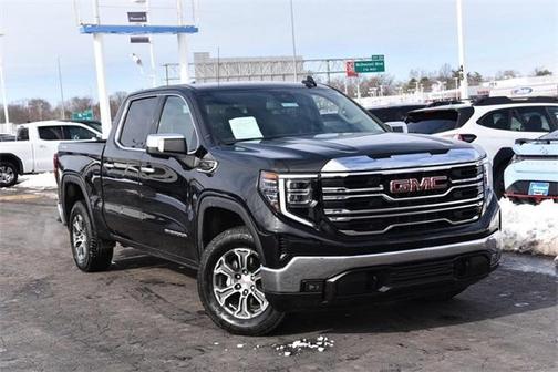 2025 GMC Sierra 1500 SLT