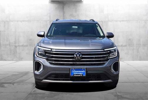 Platinum Gray Metallic 2025 Volkswagen Atlas 2.0T SE w/Technology