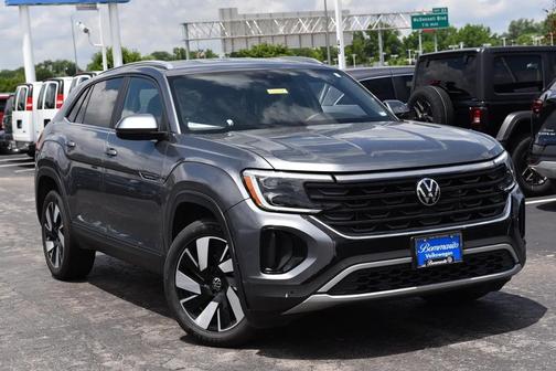 Platinum Gray Metallic 2024 Volkswagen Atlas Cross Sport 2.0T SE w/Technology 4MOTION