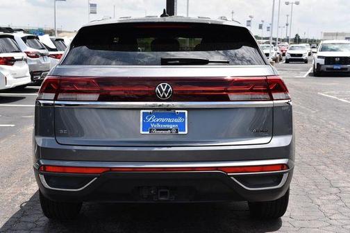 Platinum Gray Metallic 2024 Volkswagen Atlas Cross Sport 2.0T SE w/Technology 4MOTION
