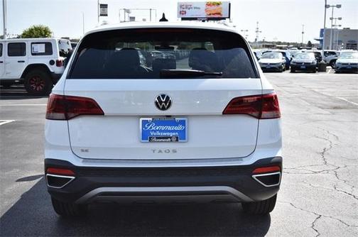 2024 Volkswagen Taos 1.5T SE