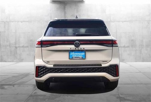 2025 Volkswagen Tiguan 2.0T SE R-Line Black