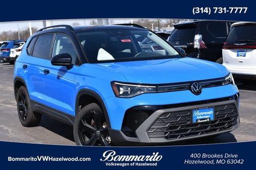 Cornflower Blue W/Black Roof 2025 Volkswagen Taos 1.5T SE Black