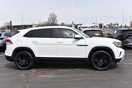 2023 Volkswagen Atlas Cross Sport 2.0T SE w/Technology