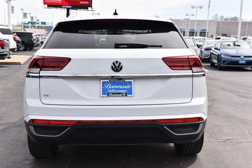 2023 Volkswagen Atlas Cross Sport 2.0T SE w/Technology