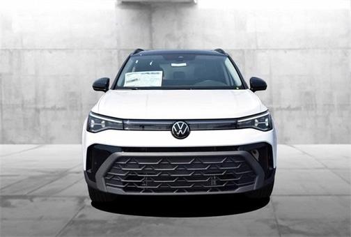 2025 Volkswagen Taos 1.5T SE Black