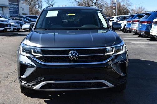 2024 Volkswagen Taos 1.5T SEL