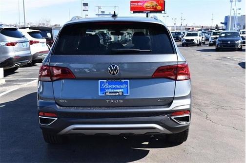 2024 Volkswagen Taos 1.5T SEL