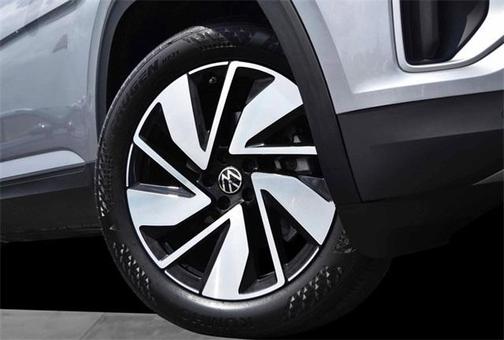 2024 Volkswagen Atlas 2.0T SE
