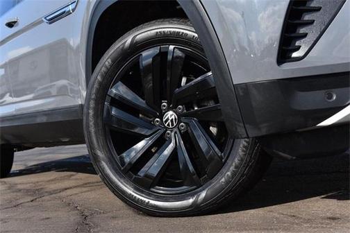 2022 Volkswagen Atlas Cross Sport 3.6L V6 SE w/Technology