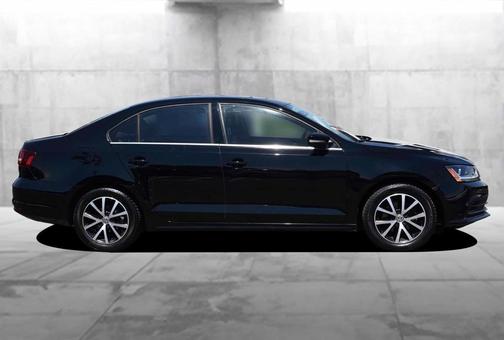 Black 2017 Volkswagen Jetta 1.4T SE