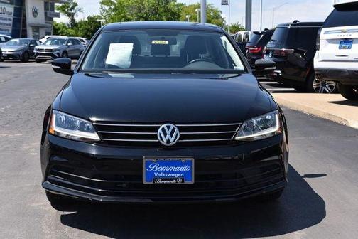 Black 2017 Volkswagen Jetta 1.4T SE