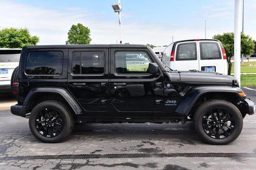Black Clearcoat 2025 Jeep Wrangler 4xe Sahara