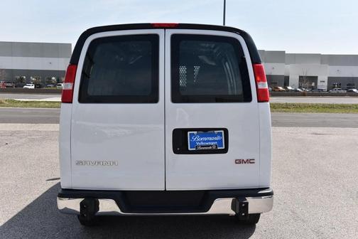 Summit White / White 2024 GMC Savana 2500 Work Van