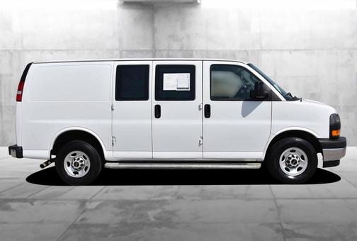 2024 GMC Savana 2500 Work Van