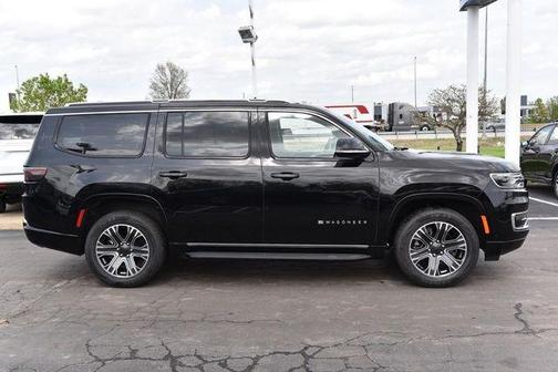 Diamond Black 2024 Jeep Wagoneer Series II