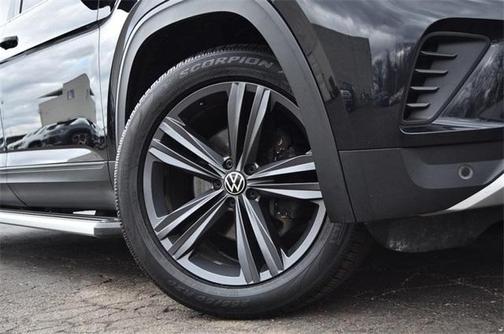 2021 Volkswagen Atlas 3.6 V6 SE w/ Technology