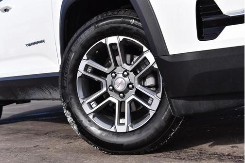 2025 GMC Terrain Elevation