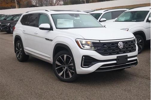 2026 Volkswagen Atlas 2.0T SEL Premium R-Line