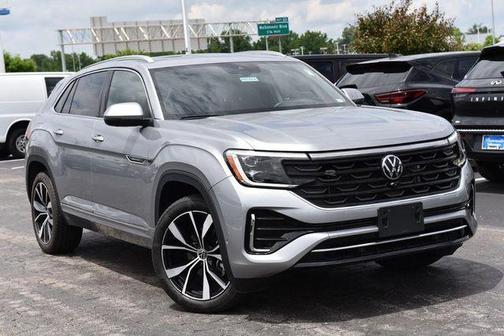 Silver Bird Metallic 2024 Volkswagen Atlas Cross Sport 2.0T SEL Premium R-Line