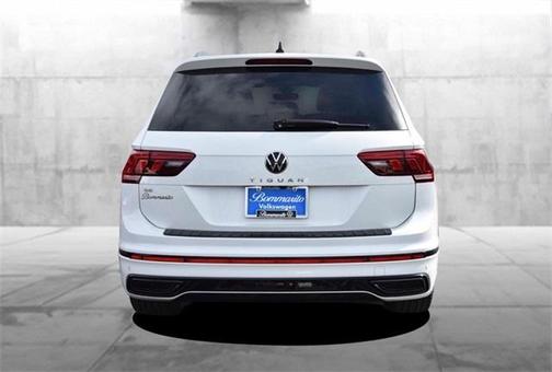 2024 Volkswagen Tiguan 2.0T SE R-Line Black