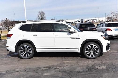 2022 Volkswagen Atlas 3.6L SEL Premium R-Line