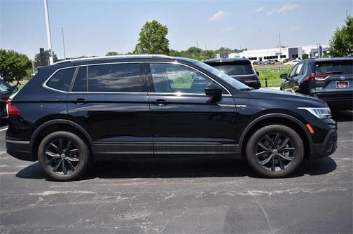 2024 Volkswagen Tiguan 2.0T SE
