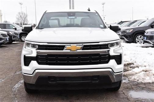 2025 Chevrolet Silverado 1500 LT