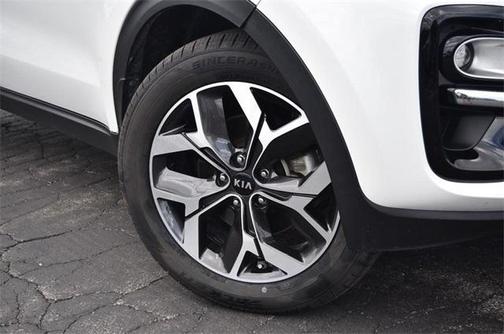 2020 Kia Sportage EX