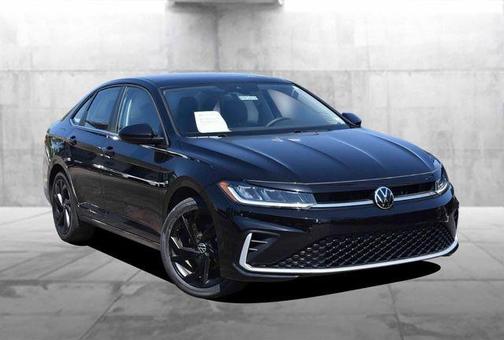 Deep Black Pearl Effect 2025 Volkswagen Jetta 1.5T SE