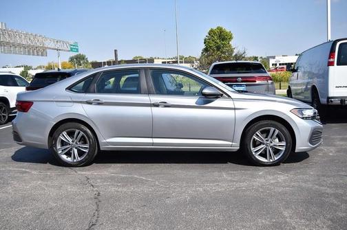 2024 Volkswagen Jetta 1.5T SE