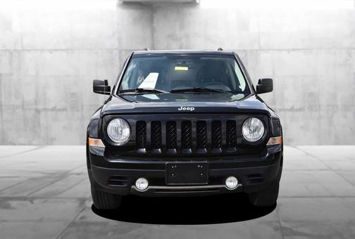 Black Clearcoat 2016 Jeep Patriot Latitude