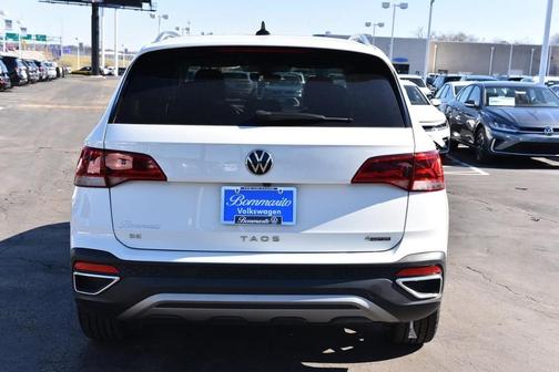 2023 Volkswagen Taos 1.5T SE