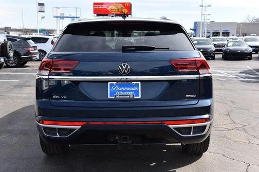2022 Volkswagen Atlas Cross Sport 3.6L V6 SEL Premium R-Line
