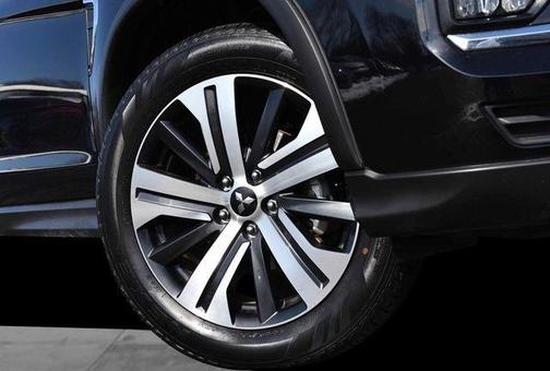 2025 Mitsubishi Outlander Sport ES