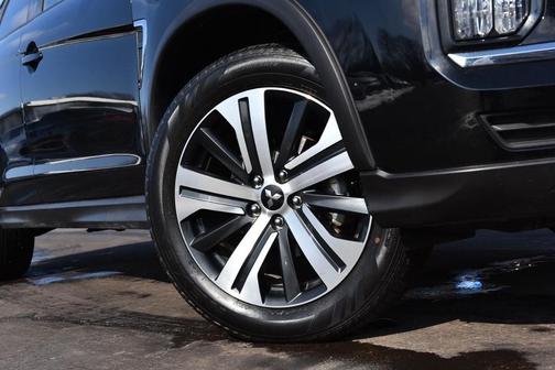 2025 Mitsubishi Outlander Sport ES