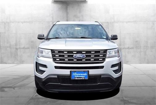 2017 Ford Explorer Base
