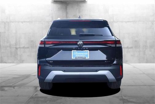 2025 Volkswagen Tiguan 2.0T SE