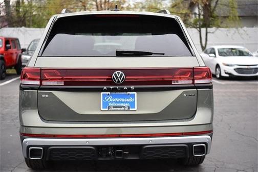 2025 Volkswagen Atlas 2.0T Peak Edition