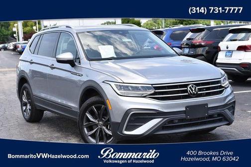 Pyrite Silver Metallic 2024 Volkswagen Tiguan 2.0T SE