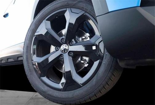2025 Volkswagen Taos 1.5T SE Black